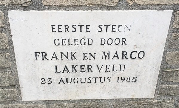 lakerveld-eerste-steen-600-tiny